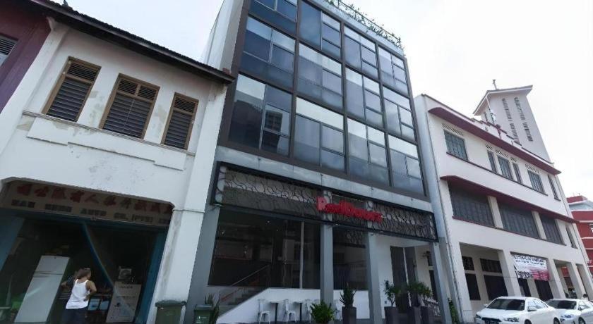 Reddoorz @ Little India Hotel