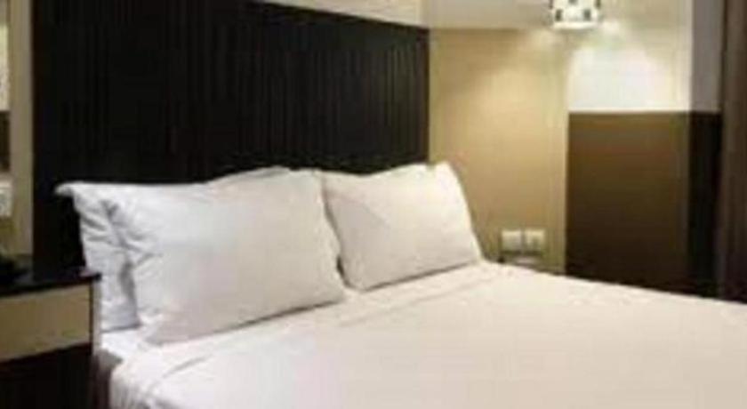Reddoorz @ Little India Hotel 3*
