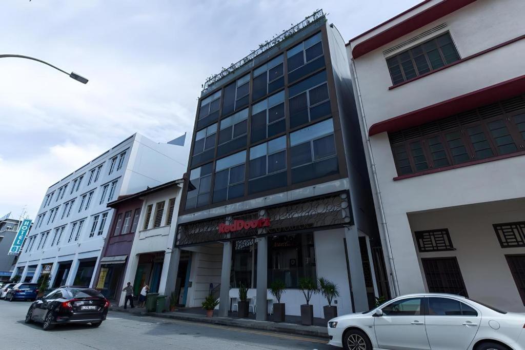 Hotel Reddoorz @ Little India 3*